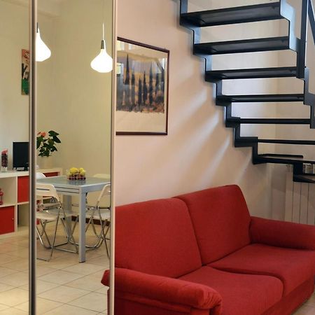 Flats4Rent Tommaso Lägenhet Verona Exteriör bild