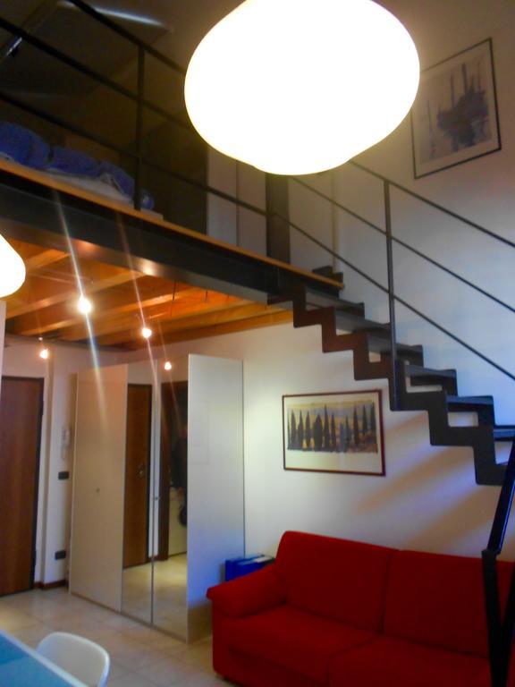 Flats4Rent Tommaso Lägenhet Verona Exteriör bild