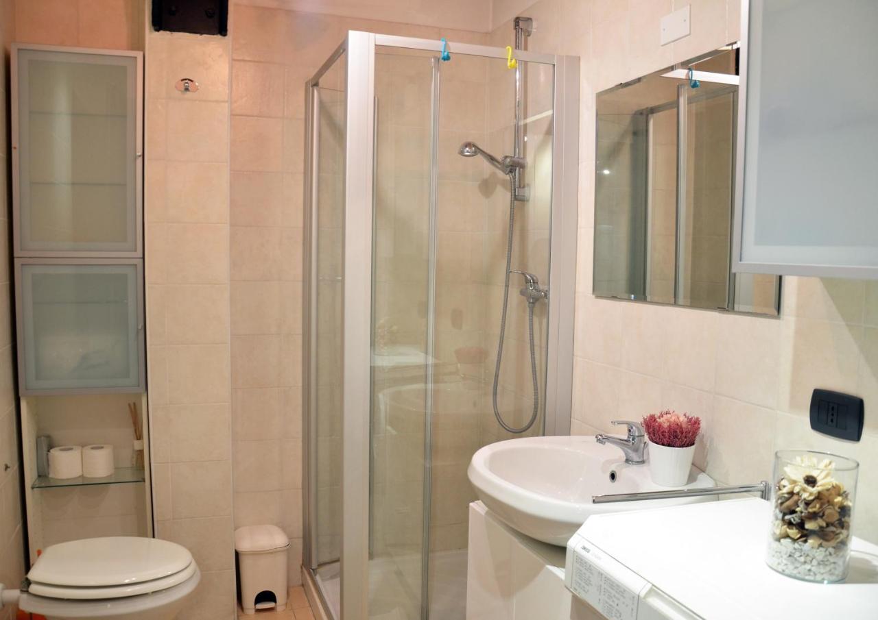 Flats4Rent Tommaso Lägenhet Verona Exteriör bild