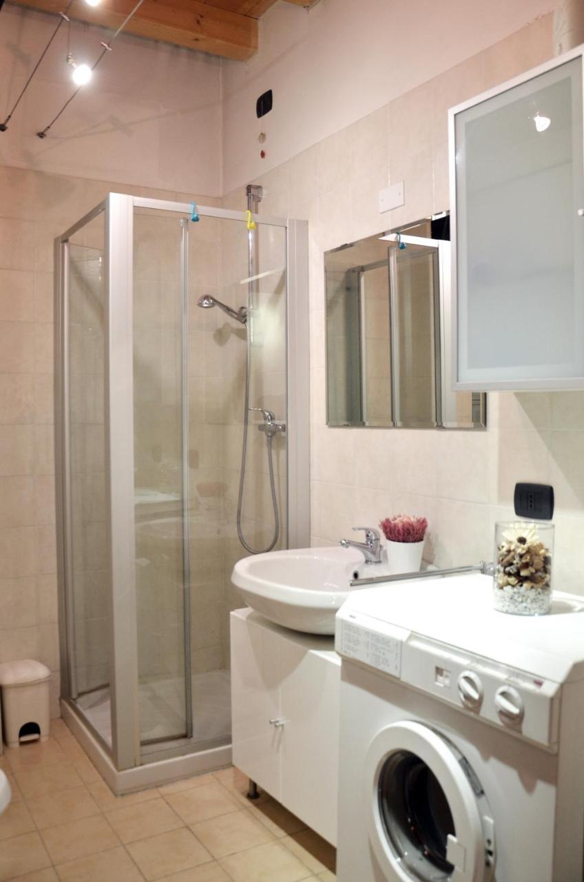 Flats4Rent Tommaso Lägenhet Verona Exteriör bild
